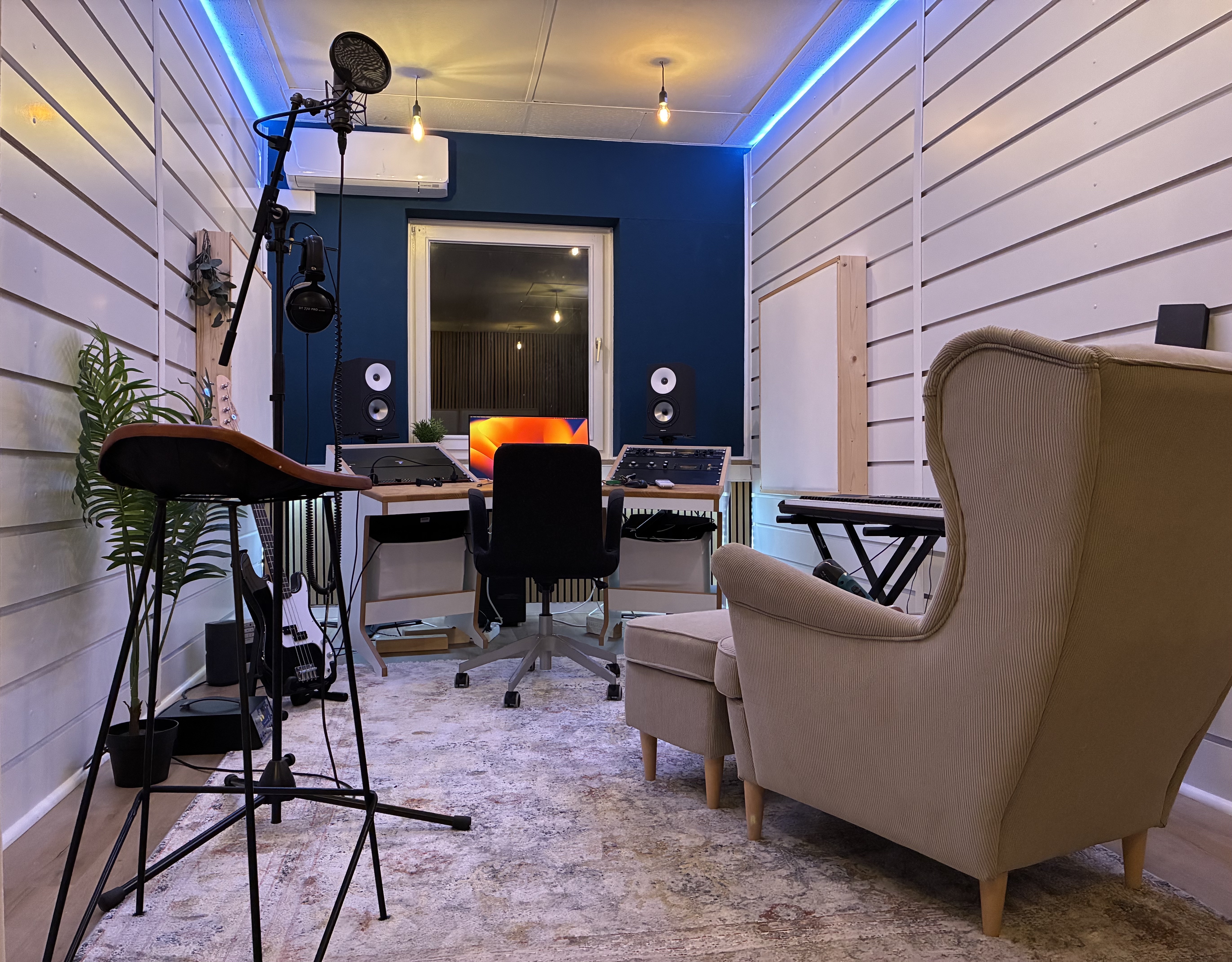 BRAYZ home studio